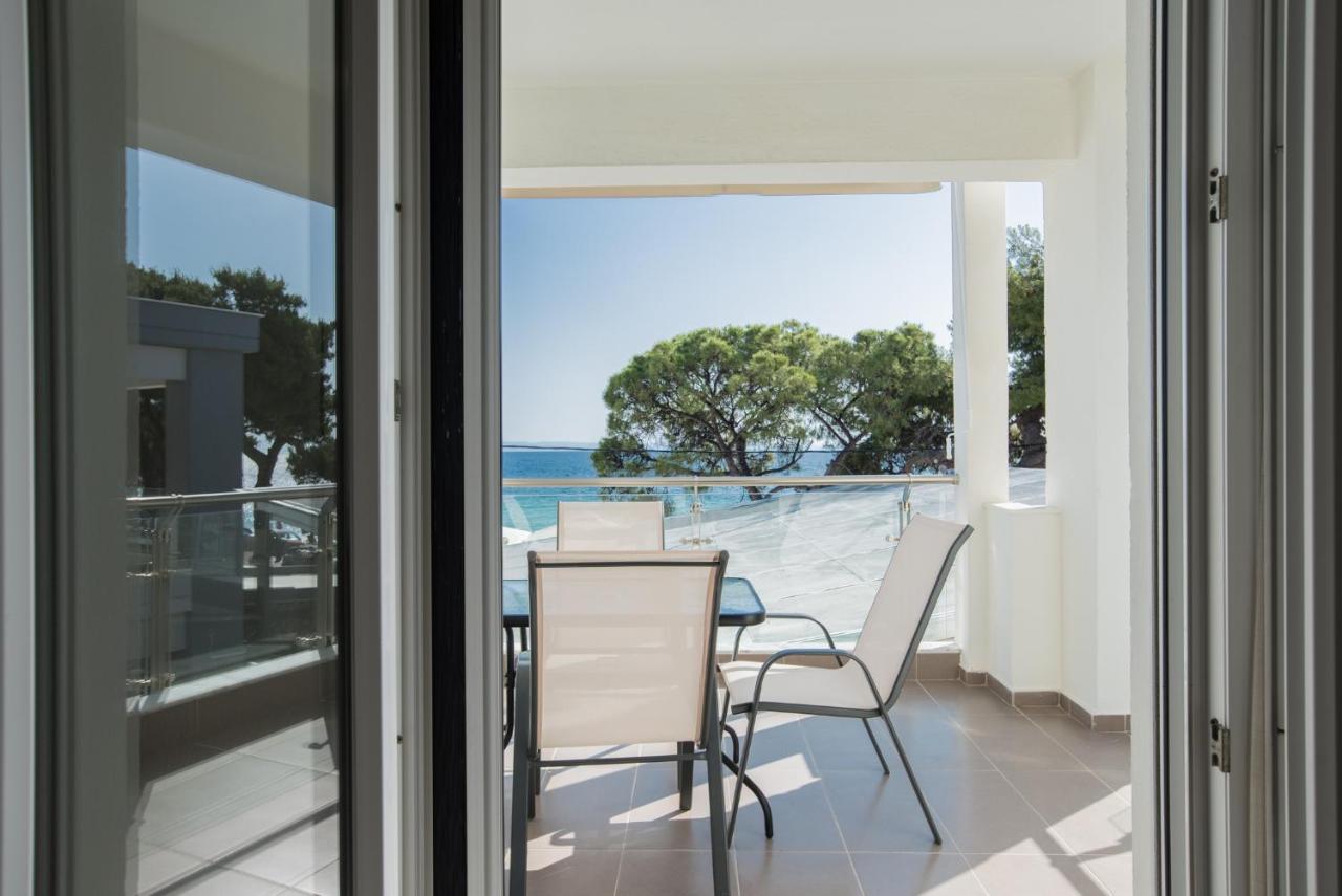 Vertigo Seaside Apartments Nikiti  Esterno foto